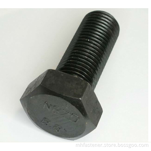 DIN558 Hex bolt with full thread